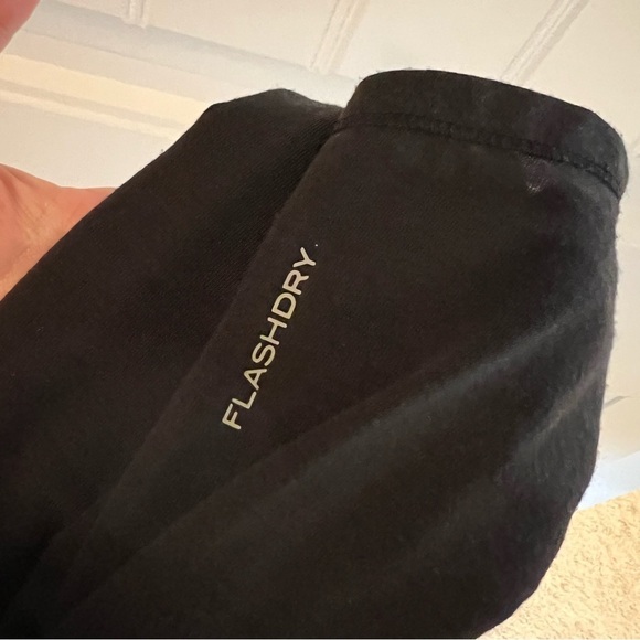 Women’s the North Face black short sleeve flash dry athletic tee size XS - Picture 6 of 6